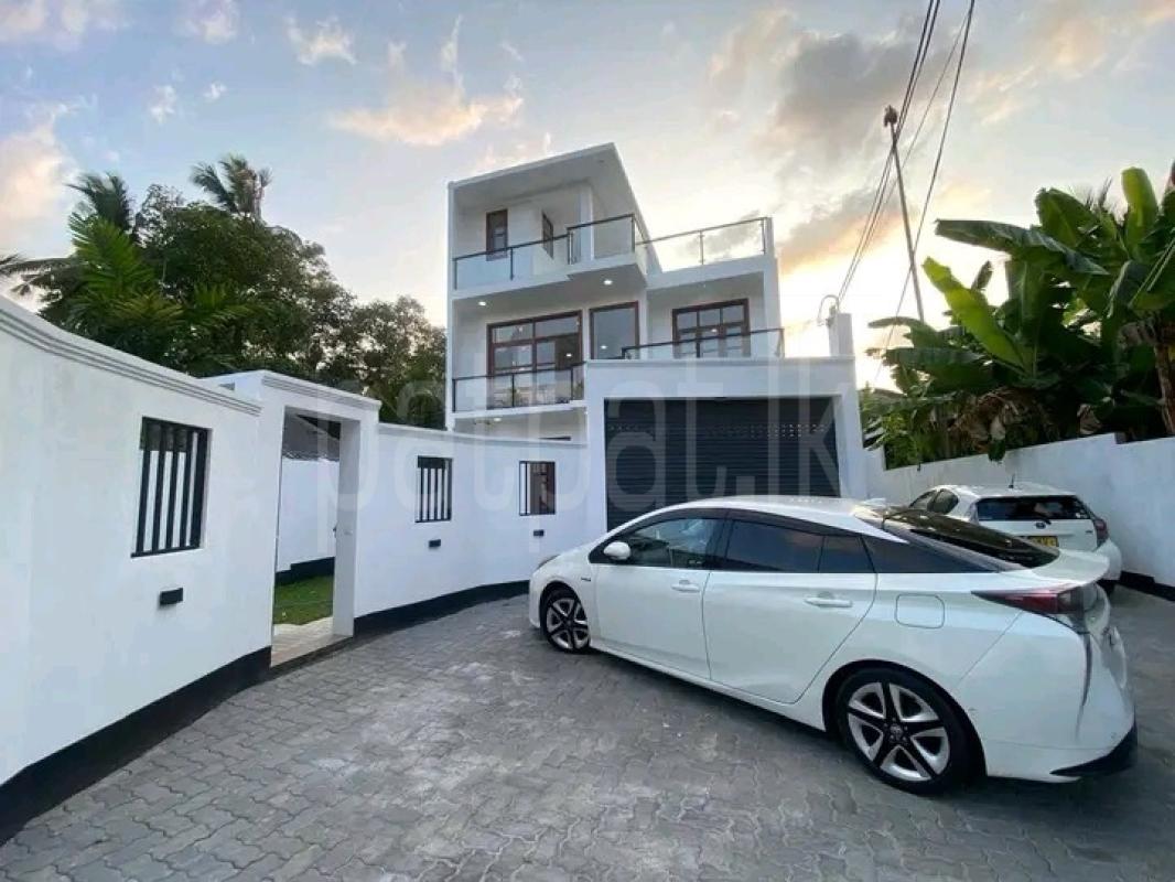 House for Sale in Piliyandala