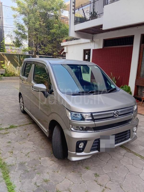 Suzuki Wagon R 2017 - භාවිතා කරන ලද කාර් sale in Sri Lanka - patpat.lk