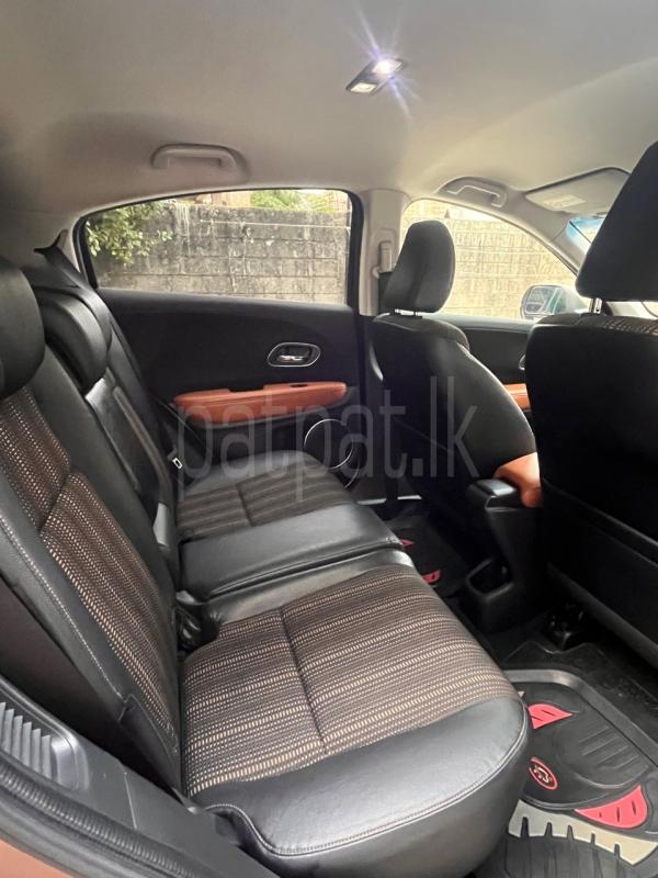 Advertisement image 6