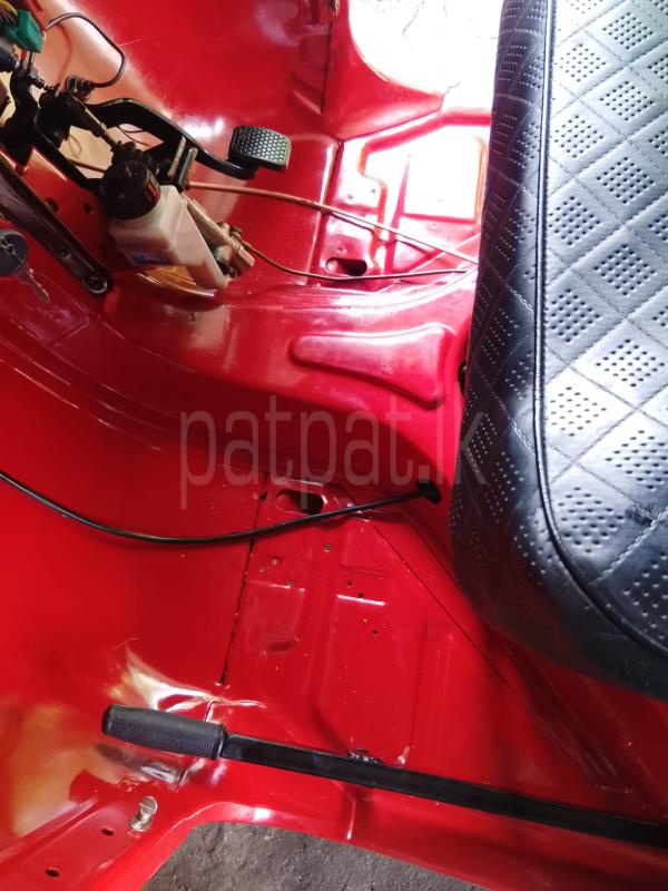 Bajaj 4 stroke 2011 - භාවිතා කරන ලද ත්‍රිරෝද රථය sale in Sri Lanka - patpat.lk