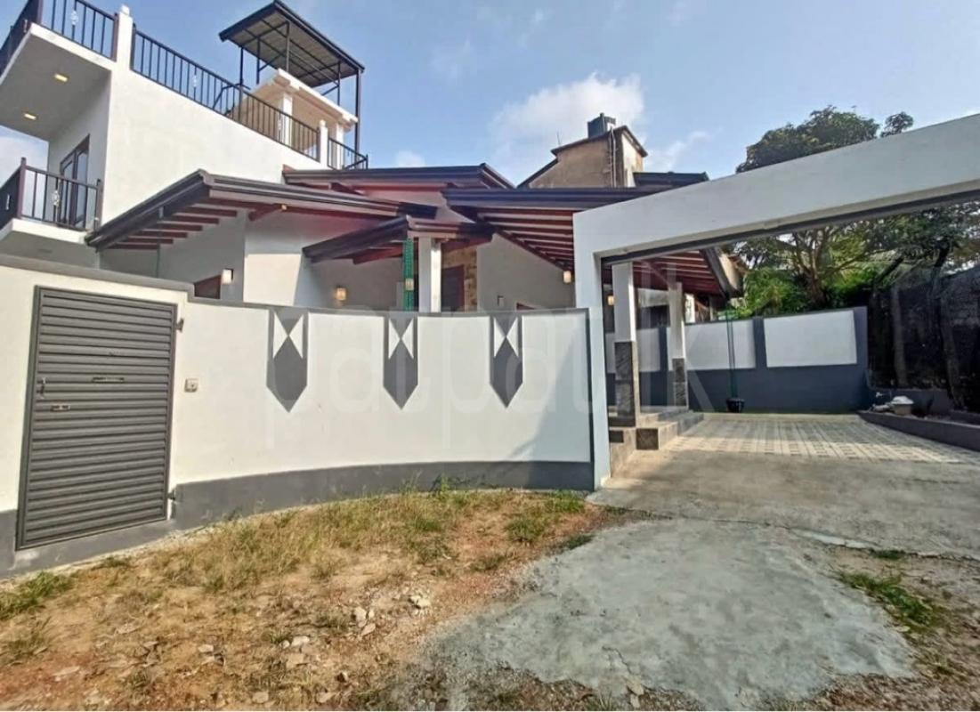 House for Sale in Piliyandala ads-image-1