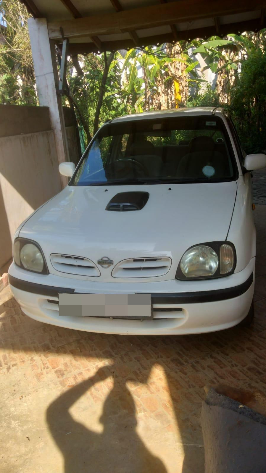 Nissan March 2001 ads-image-1