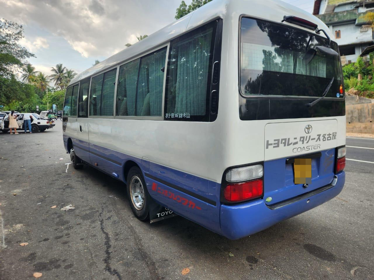 Toyota Coaster 2006 - பயன்படுத்தப்பட்டது பஸ் sale in Sri Lanka - patpat.lk