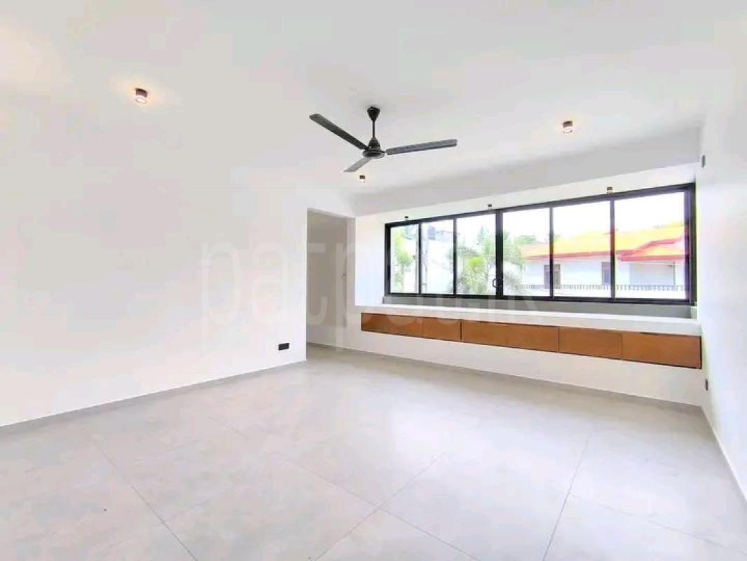 House for Sale in Battaramulla
