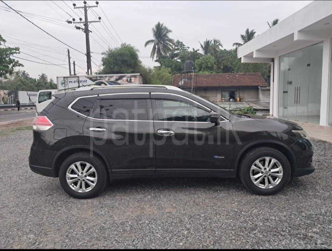 Nissan X Trail 2016 - Used SUV sale in Sri Lanka - patpat.lk