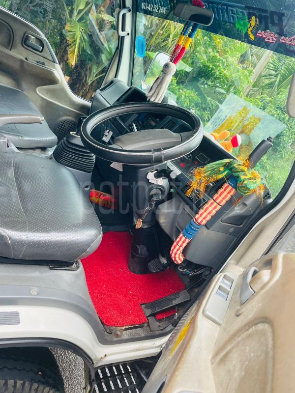 Isuzu ELF 2015 - Used Truck sale in Sri Lanka - patpat.lk