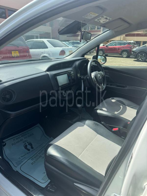 Toyota Vitz 2018 - Used Car sale in Sri Lanka - patpat.lk