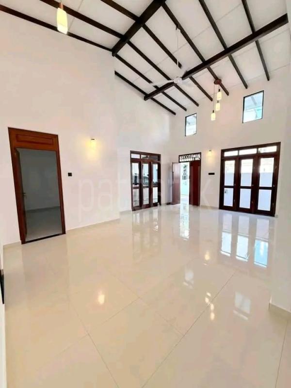 House for Sale in Athurugiriya ads-image-1