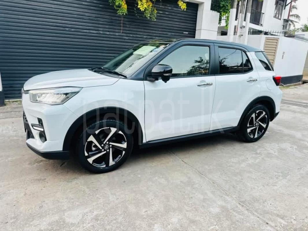 Advertisement image 6