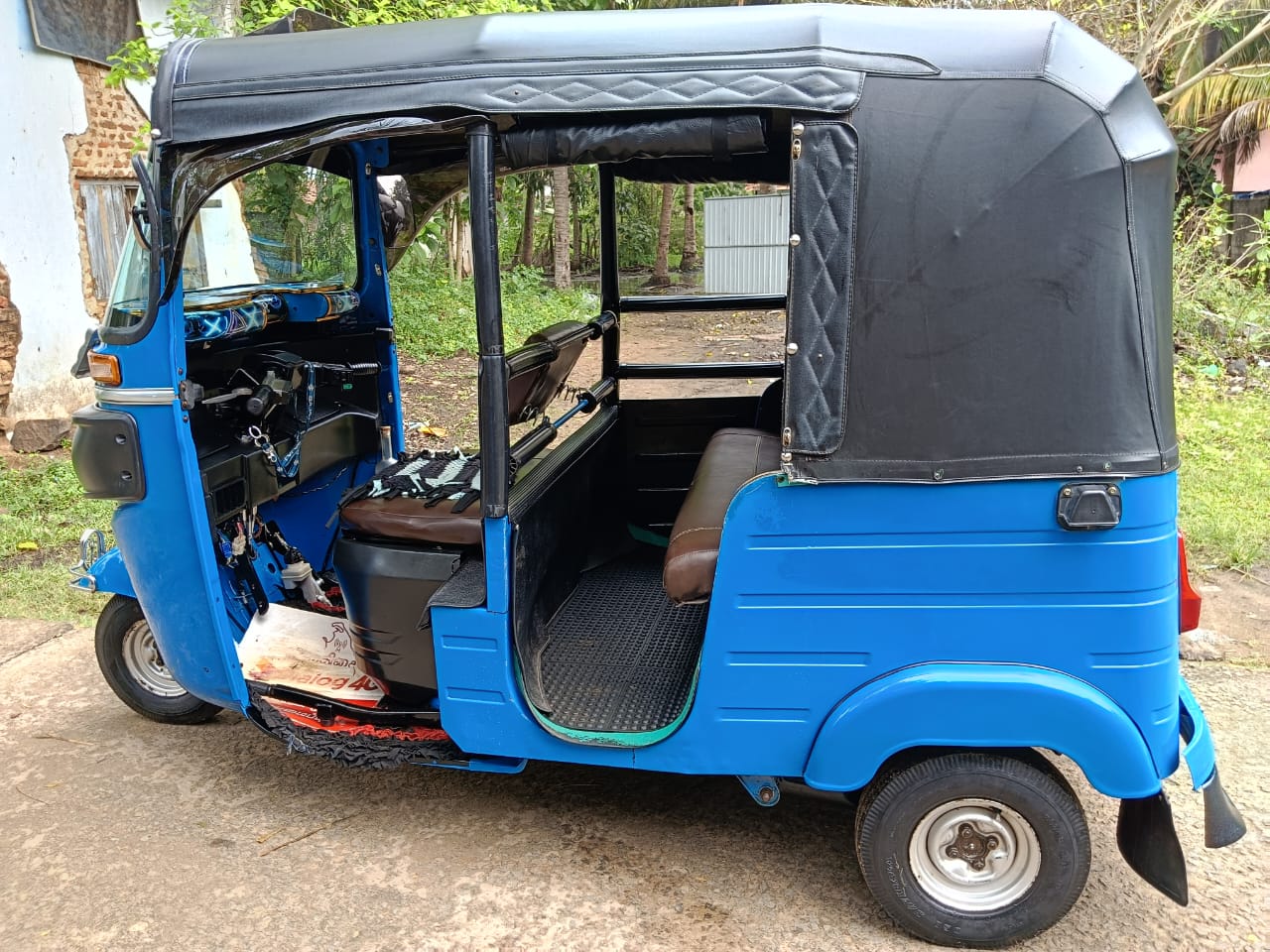 Advertisement image 3