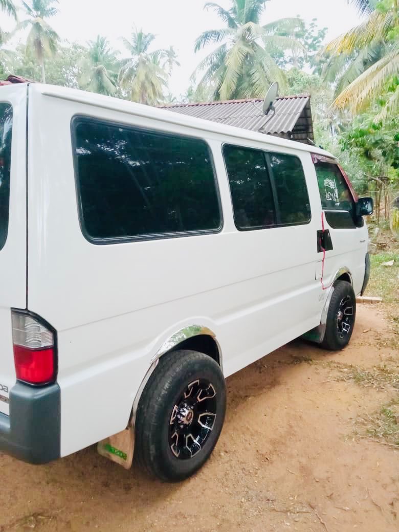 Mazda Bongo 2002 - Used Van sale in Sri Lanka - patpat.lk