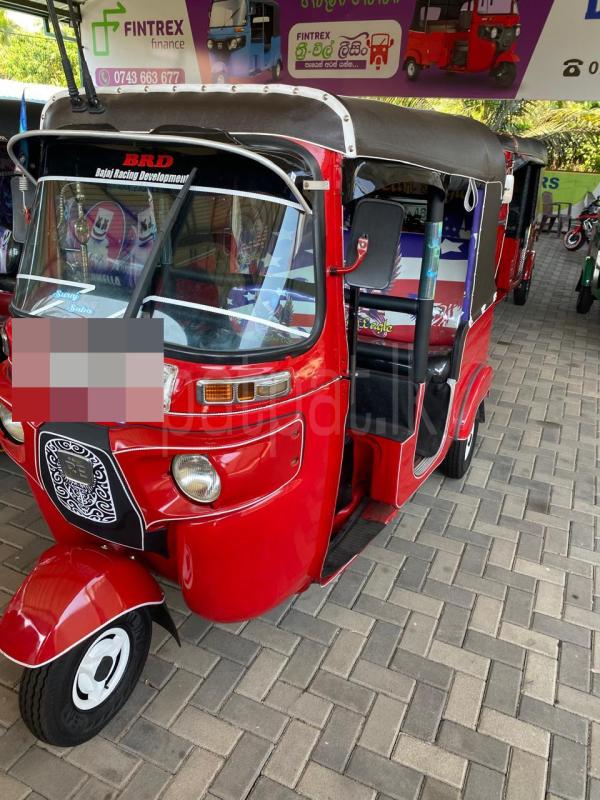 Bajaj Three Wheel 2016 - Used Three wheeler sale in Sri Lanka - patpat.lk