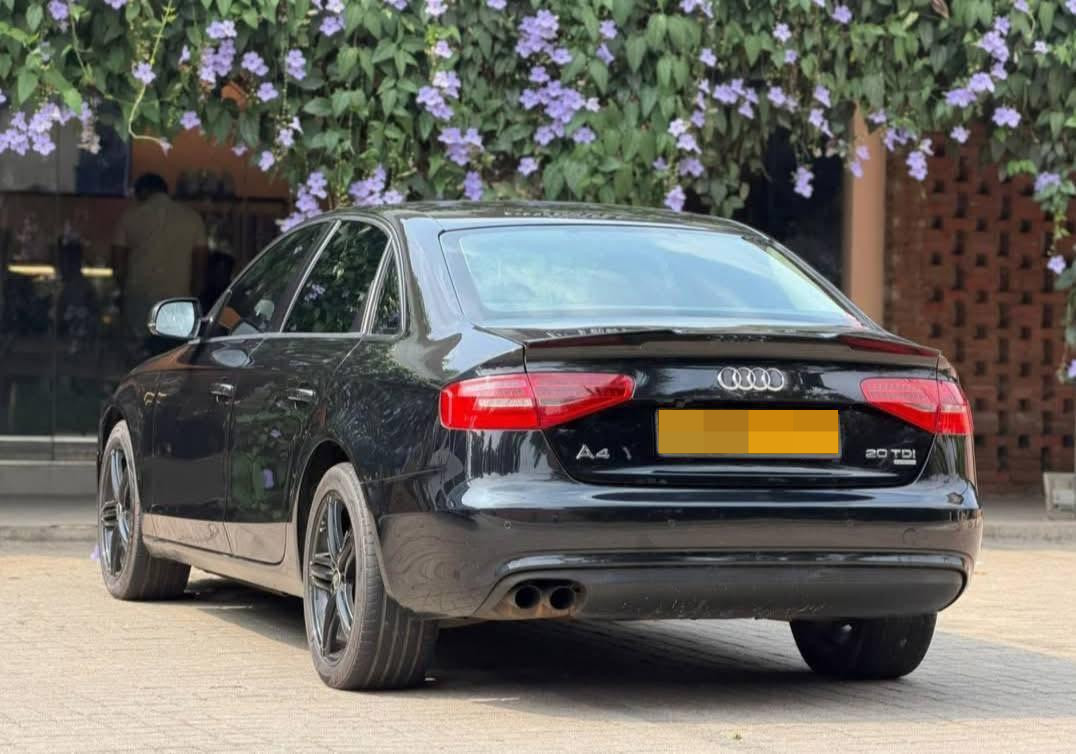 Audi A4 2014 - භාවිතා කරන ලද කාර් sale in Sri Lanka - patpat.lk
