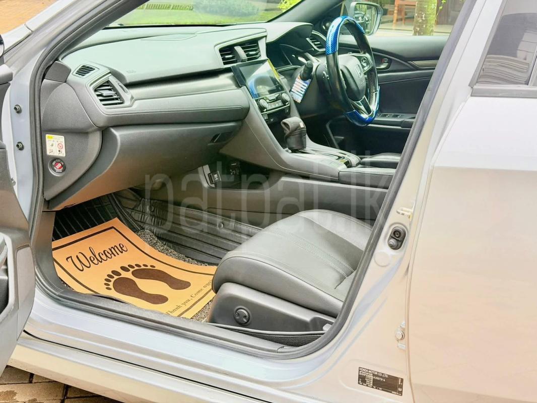 Honda Civic 2019 - பயன்படுத்தப்பட்டது கார் sale in Sri Lanka - patpat.lk