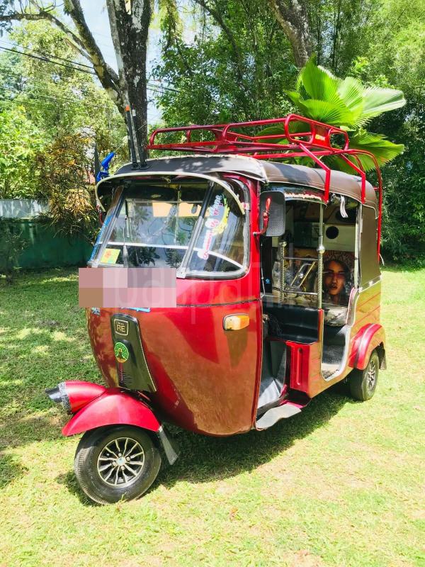Bajaj 2 stroke 2002 - Used Three wheeler sale in Sri Lanka - patpat.lk
