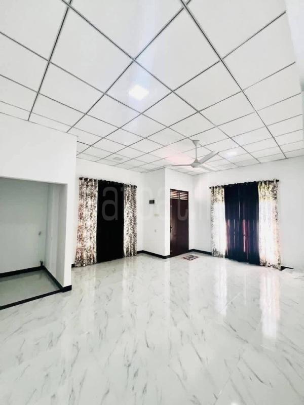 House for Sale in Kaduwela
