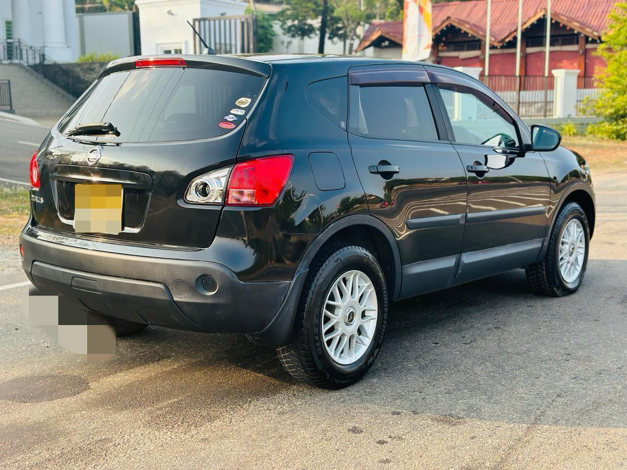 Nissan Dualis 2008 - Used SUV sale in Sri Lanka - patpat.lk