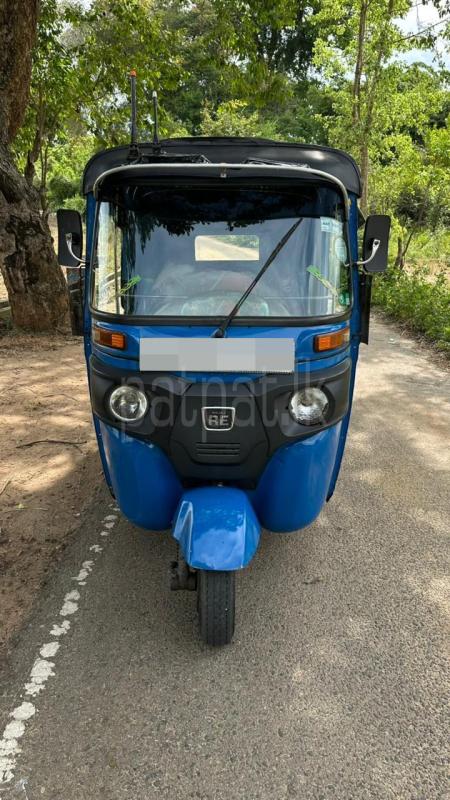 Bajaj Three Wheel 2015 - භාවිතා කරන ලද ත්‍රිරෝද රථය sale in Sri Lanka - patpat.lk