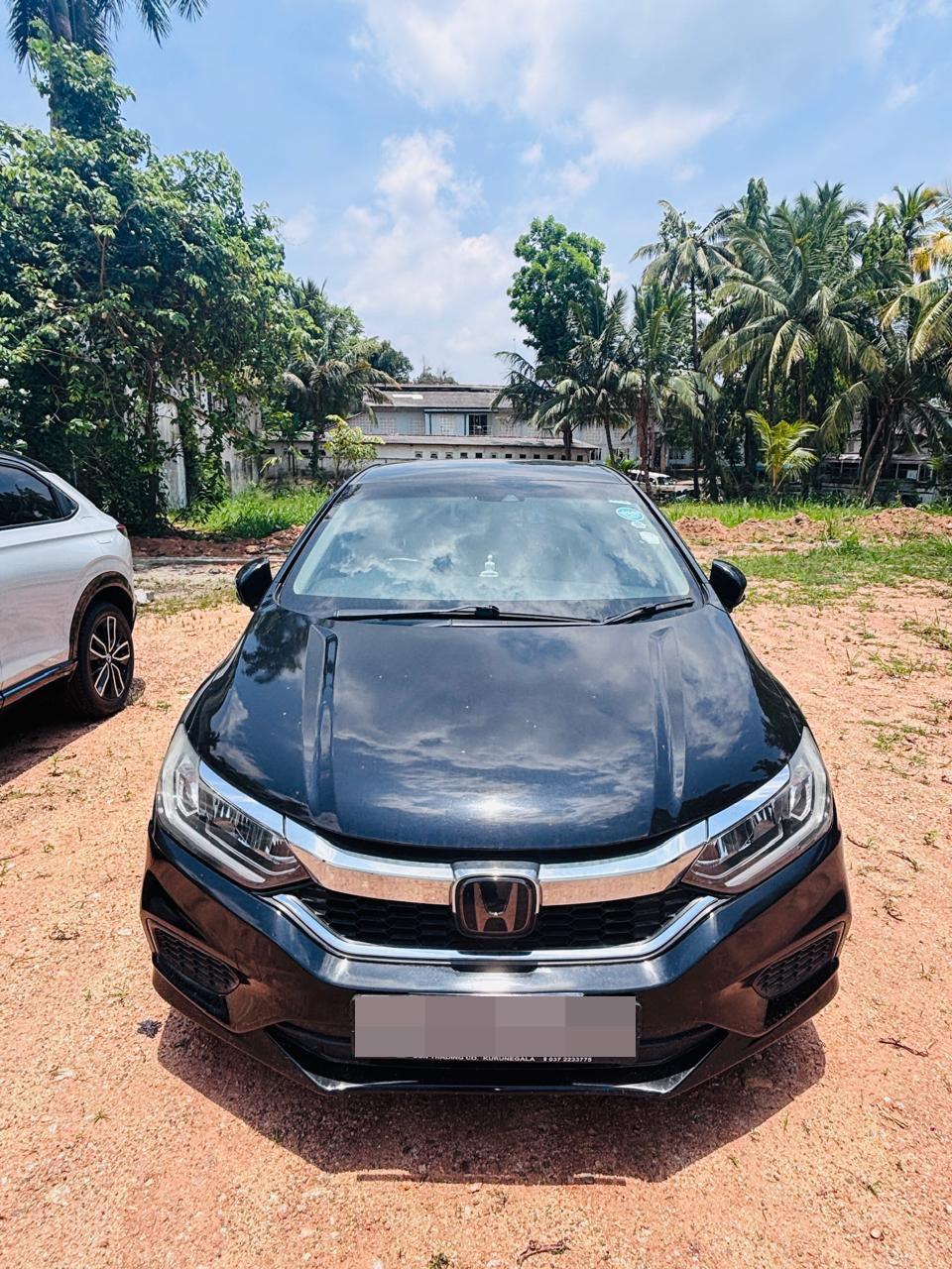 Honda Grace 2017 - Used Car sale in Sri Lanka - patpat.lk