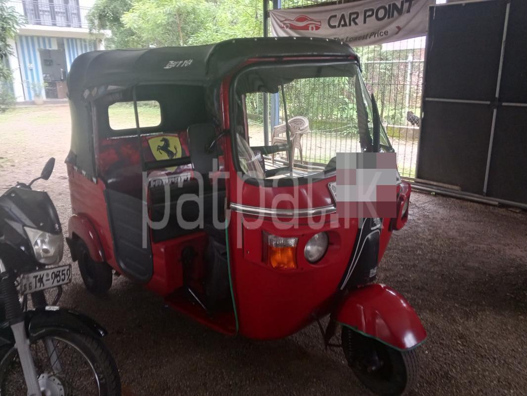 Bajaj Three Wheel 2010 - பயன்படுத்தப்பட்டது முச்சக்கர வண்டி sale in Sri Lanka - patpat.lk