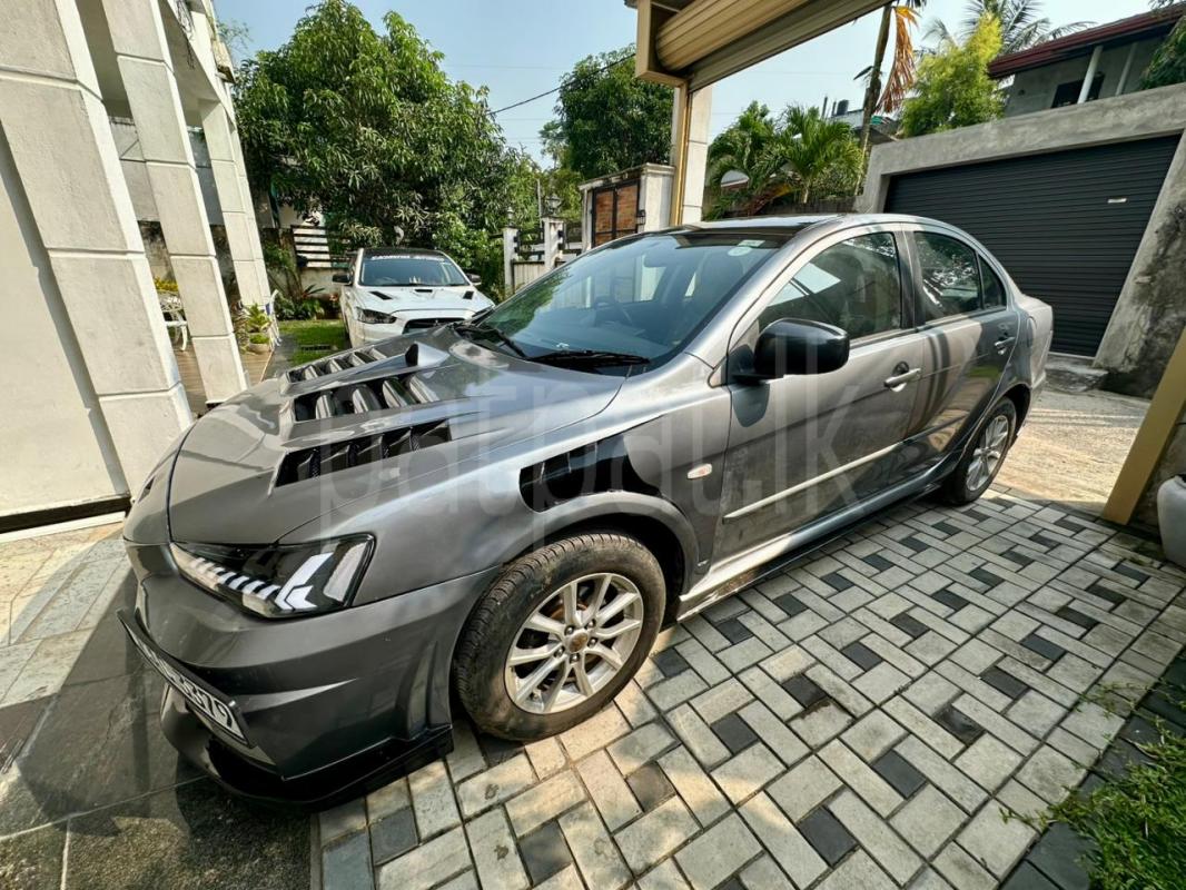 Advertisement image 3