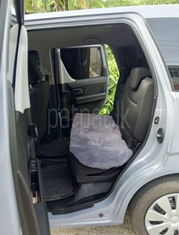 Advertisement image 6