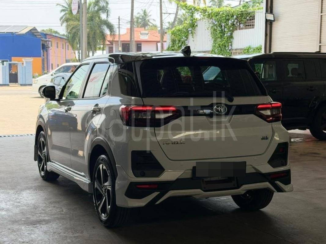 Advertisement image 2