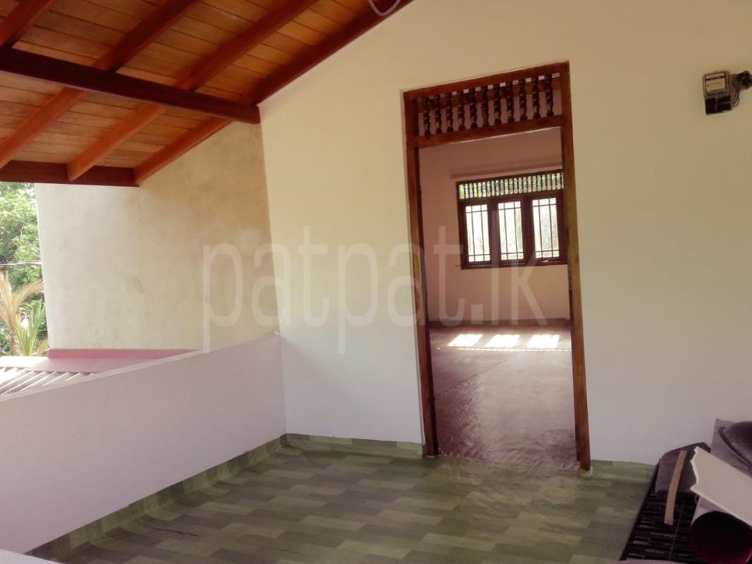 premium-listing-image