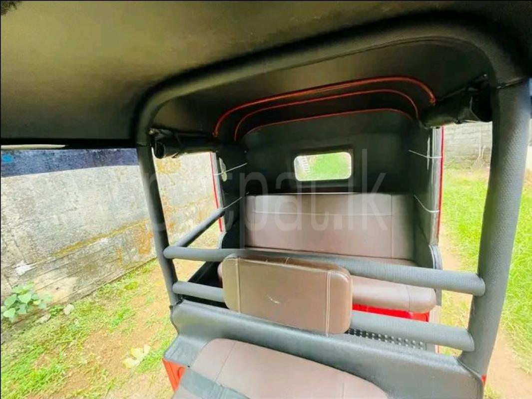 Advertisement image 6