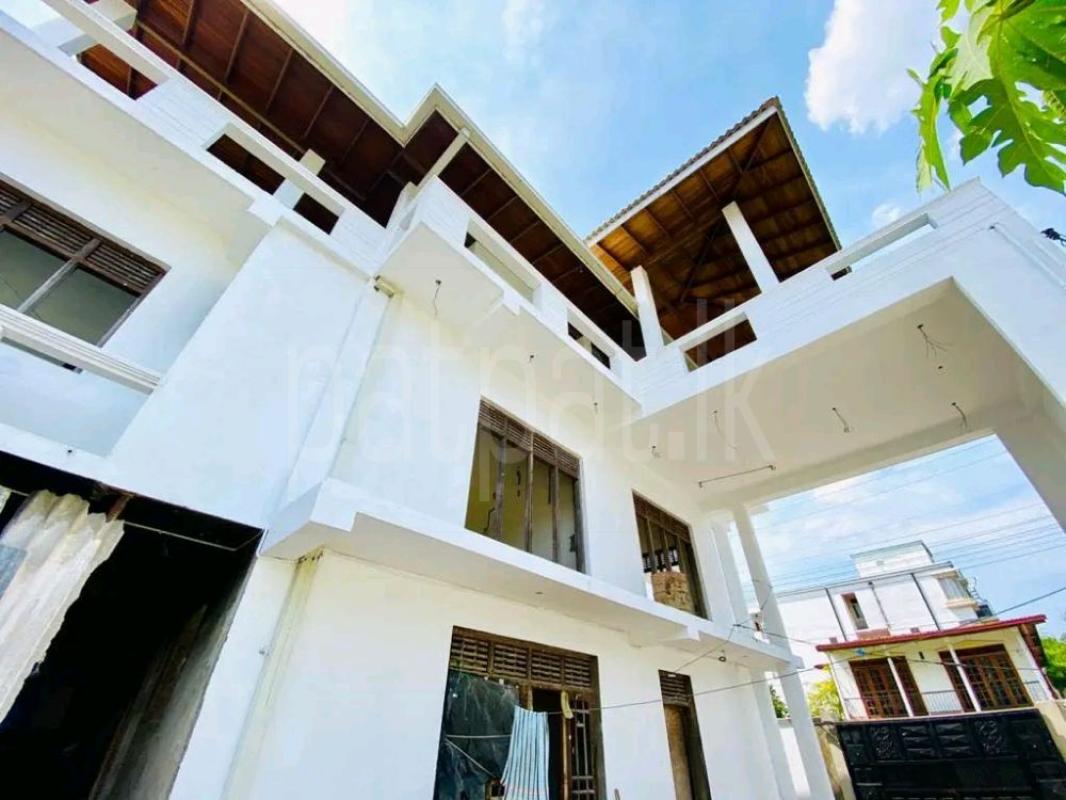 Advertisement image 5