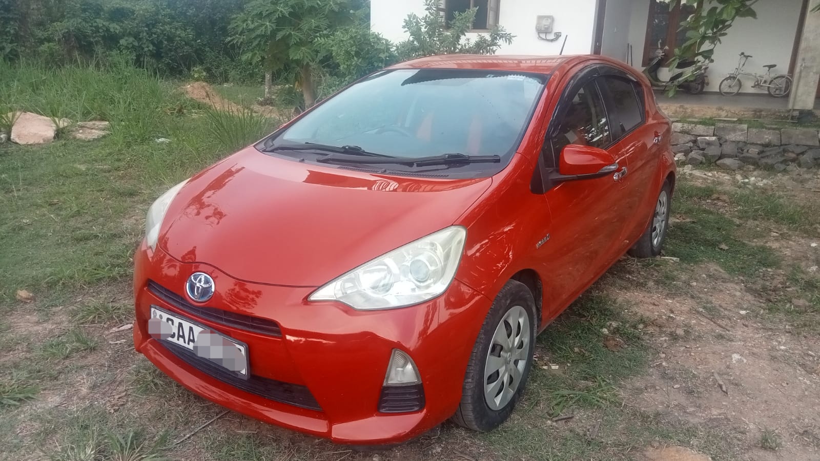 Toyota Aqua 2013 - Used Car sale in Sri Lanka - patpat.lk
