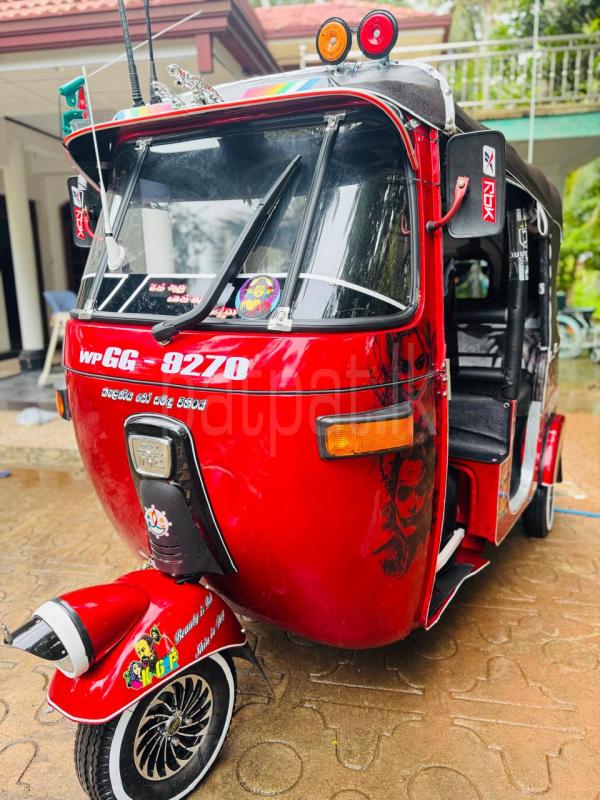 Bajaj 2 stroke 2000 - பயன்படுத்தப்பட்டது முச்சக்கர வண்டி sale in Sri Lanka - patpat.lk