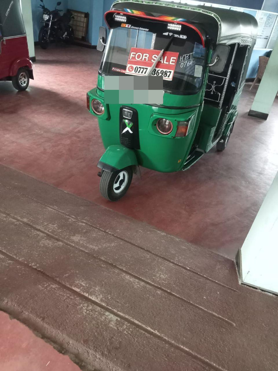 Bajaj 4 stroke 2012 - பயன்படுத்தப்பட்டது முச்சக்கர வண்டி sale in Sri Lanka - patpat.lk