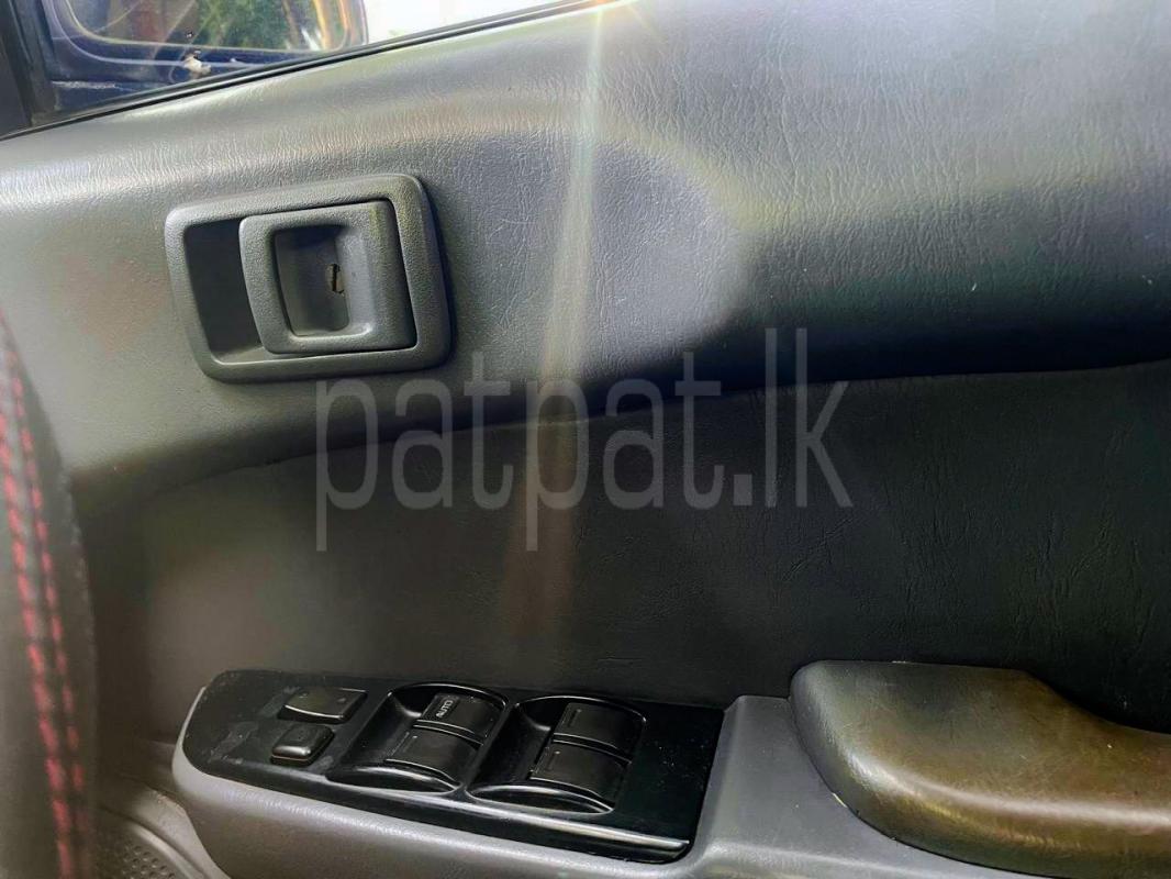 Advertisement image 6