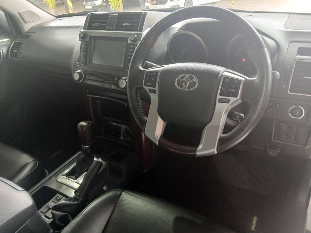 Toyota Land Cruiser 2014 - Used SUV sale in Sri Lanka - patpat.lk