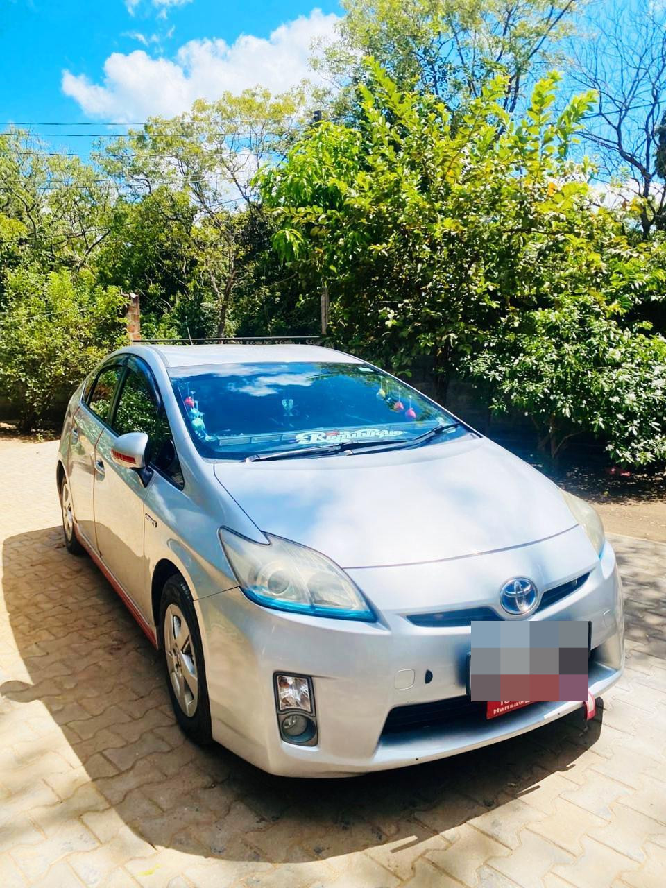 Toyota Prius 2010 - භාවිතා කරන ලද කාර් sale in Sri Lanka - patpat.lk