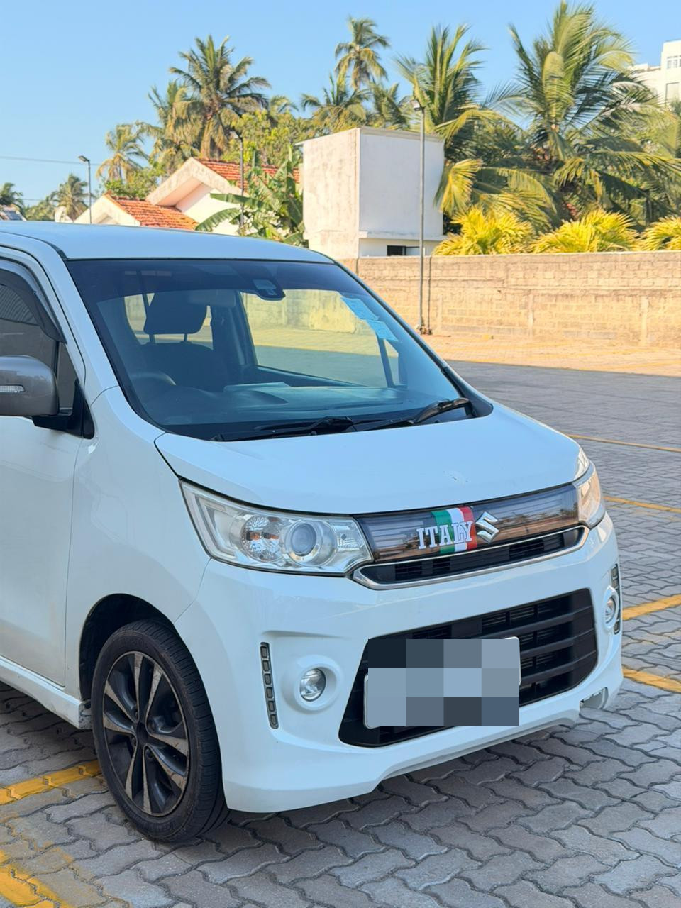 Suzuki Wagon R 2015 - Used Car sale in Sri Lanka - patpat.lk