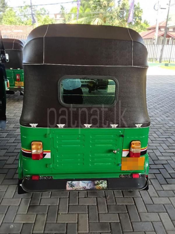 Bajaj Three Wheel 2012 - භාවිතා කරන ලද ත්‍රිරෝද රථය sale in Sri Lanka - patpat.lk