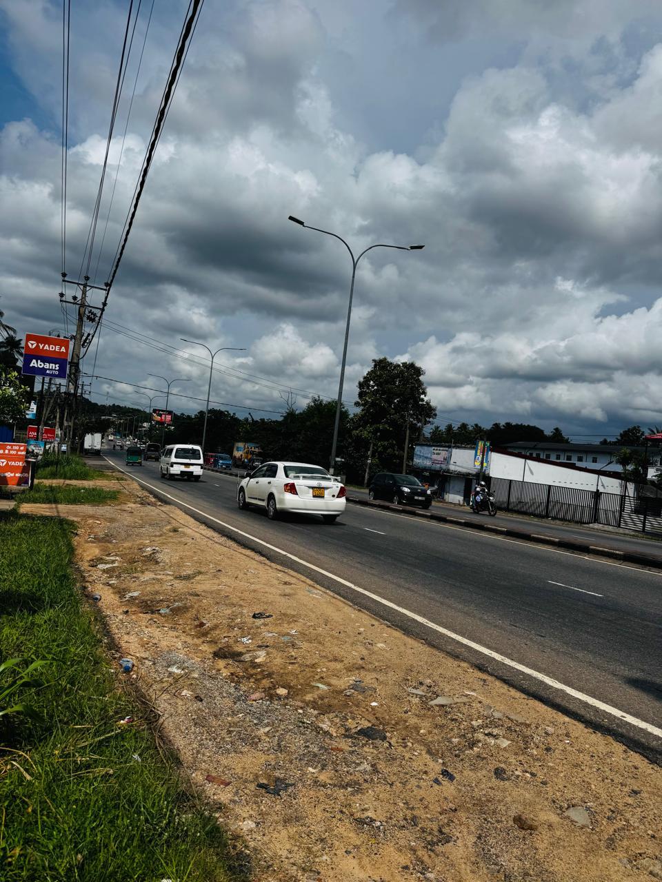 Building for Rent in Nittambuwa