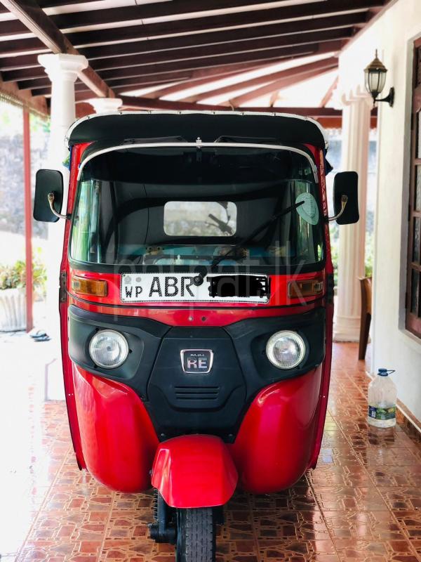 Bajaj Three Wheel 2018 - பயன்படுத்தப்பட்டது முச்சக்கர வண்டி sale in Sri Lanka - patpat.lk