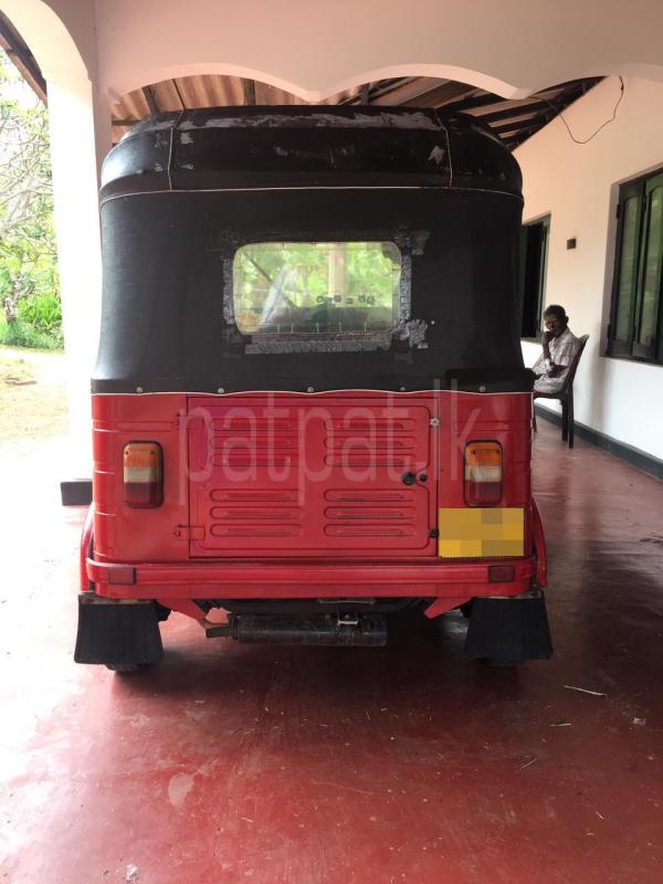 Bajaj Three Wheel 2011 - பயன்படுத்தப்பட்டது முச்சக்கர வண்டி sale in Sri Lanka - patpat.lk