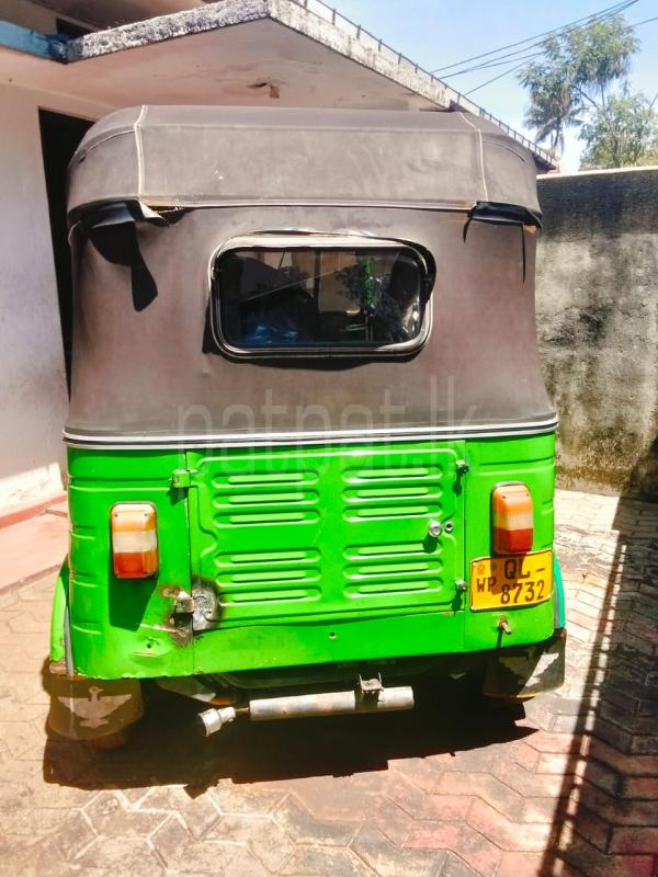 Bajaj 4 stroke 2007 - பயன்படுத்தப்பட்டது முச்சக்கர வண்டி sale in Sri Lanka - patpat.lk