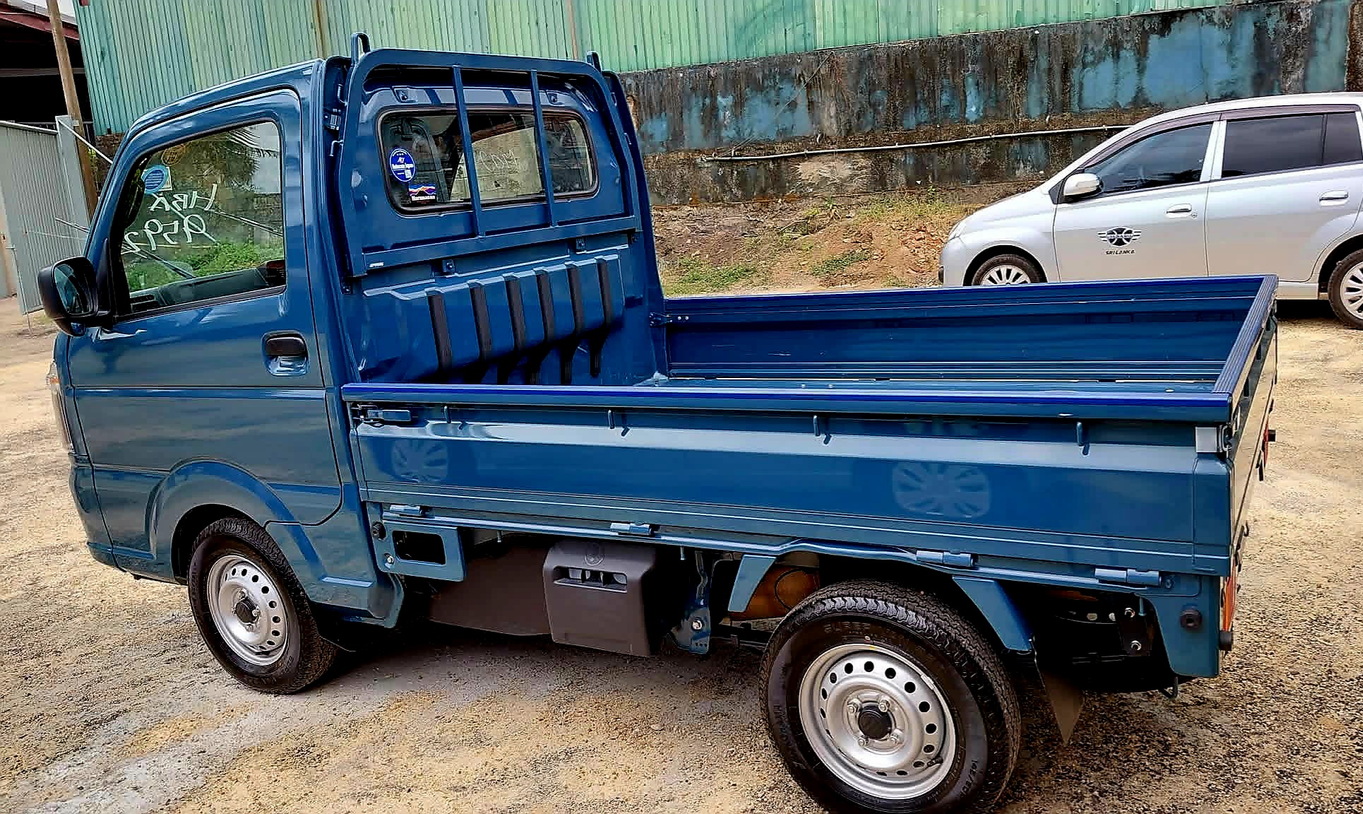 Suzuki Carry 2024 - Reconditioned Truck sale in Sri Lanka - patpat.lk