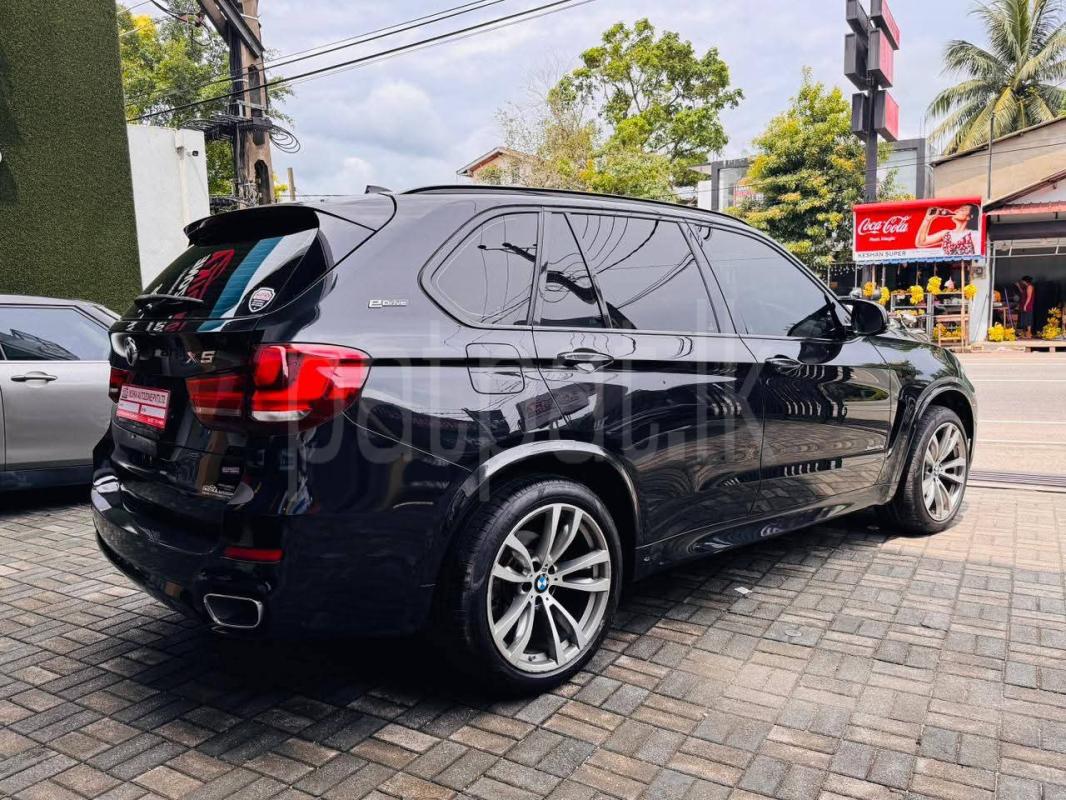 BMW X5 2017 - பயன்படுத்தப்பட்டது SUV sale in Sri Lanka - patpat.lk