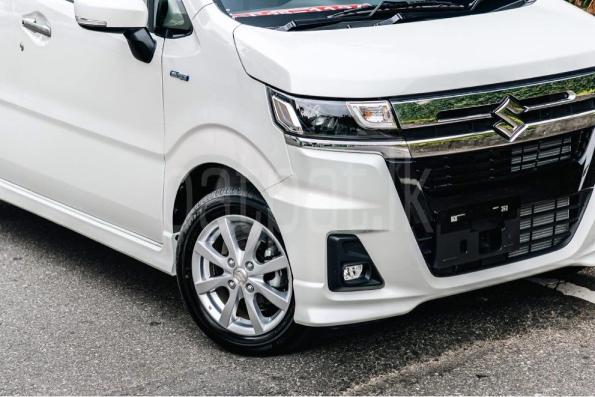 Advertisement image 6