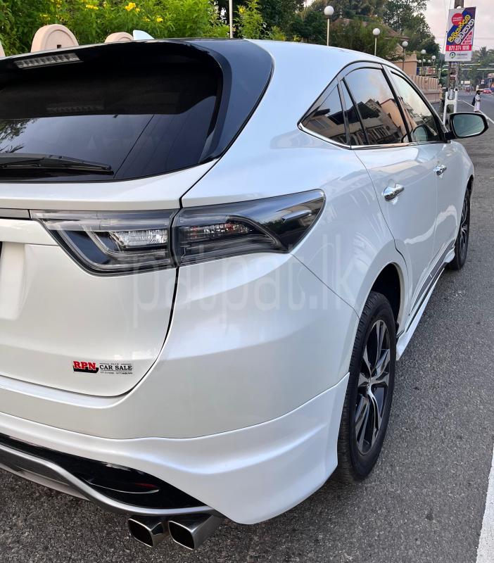 Advertisement image 4