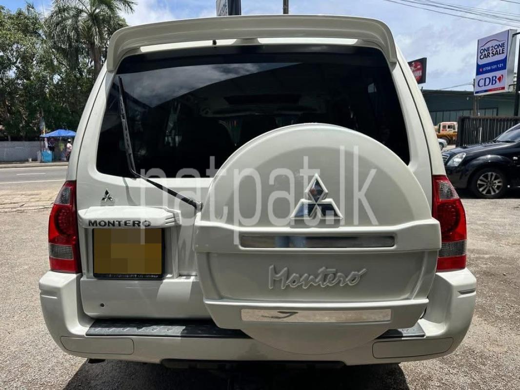 Advertisement image 6