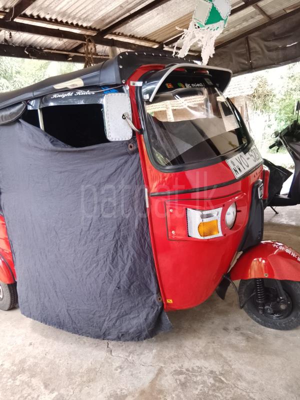 Bajaj 4 stroke 2011 - භාවිතා කරන ලද ත්‍රිරෝද රථය sale in Sri Lanka - patpat.lk