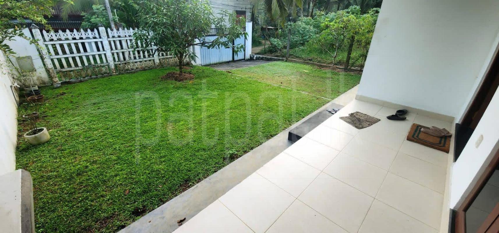 House for Sale in Athurugiriya
