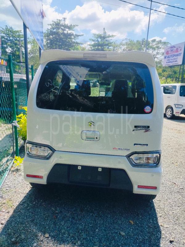 Advertisement image 3